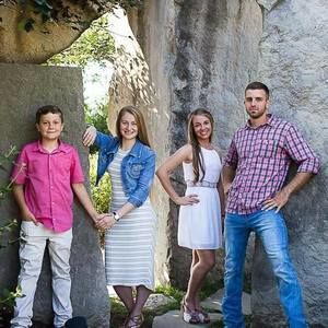 Meet your Posher, Kolin